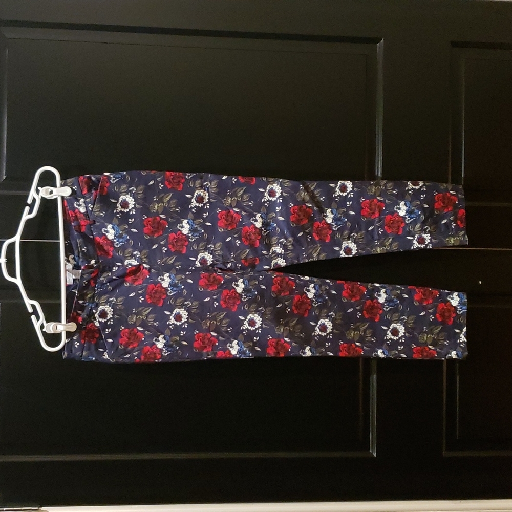 Carolina Belle floral pant size 8
